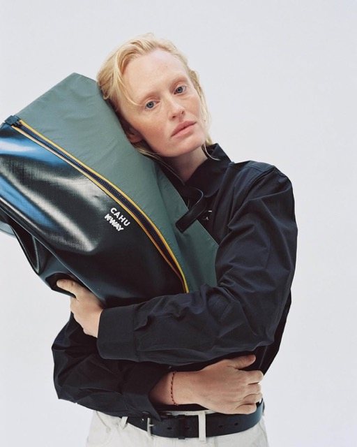 K WAY x CAHU K WAY and CAHU reinvent the iconic Pratique bag.The Bimatie re is as much about text Moyenne