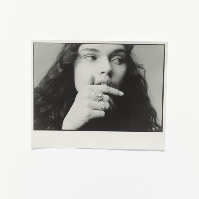 LUCY IN EMERGENCE Photographer Hugo Mapelli hugomapelli1st Assistant photo Le onard Gomes Ferenczi 6 Moyen