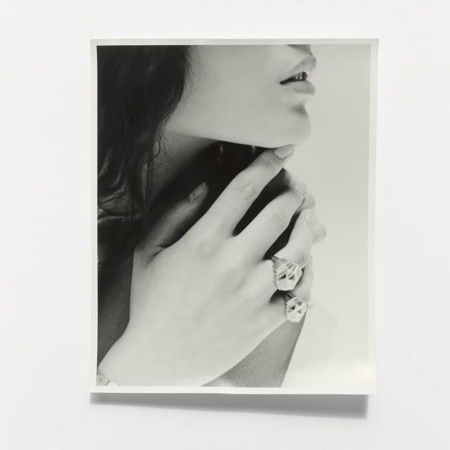 LUCY IN EMERGENCE Photographer Hugo Mapelli hugomapelli1st Assistant photo Le onard Gomes Ferenczi 9 Moyen