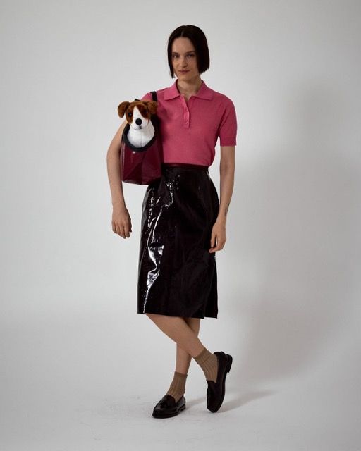 Le doggy bag existe en deux tailles. Photographe alex pommier Mannequin charlottetomas cahu 2 Moyenne