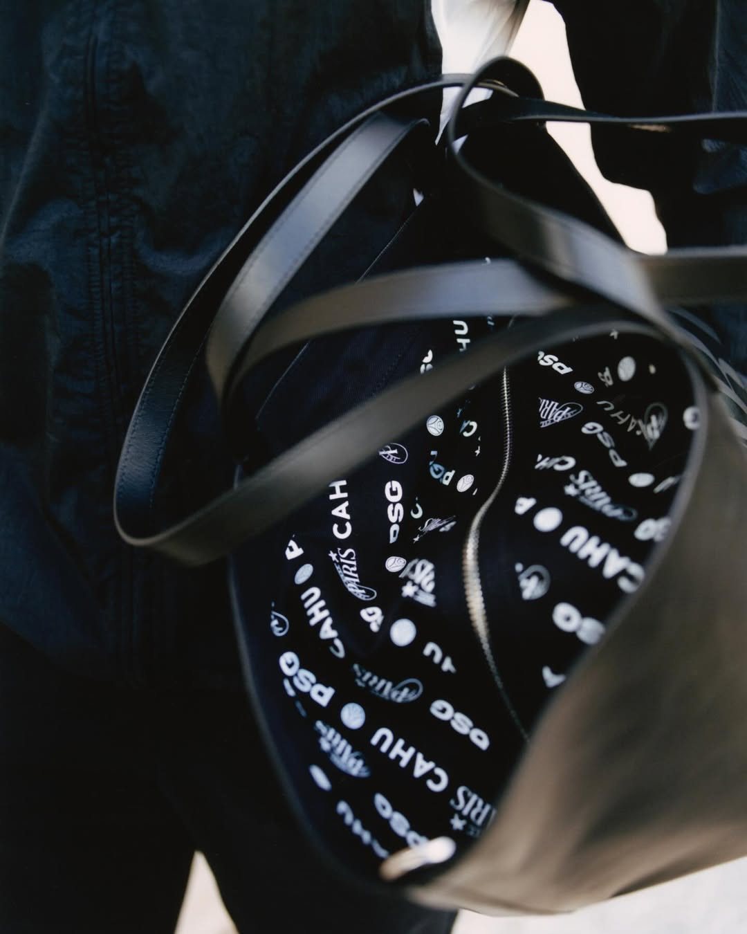PSG LIMITED psg x cahuparis Un sac en e dition exclusive icicestparis galafr parle de no